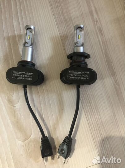 2 лампочки новые