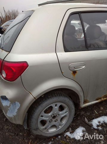 Заднее крыло faw vita