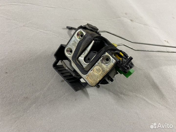 Замок двери задней левой Kia Rio (QB) III (2011–20