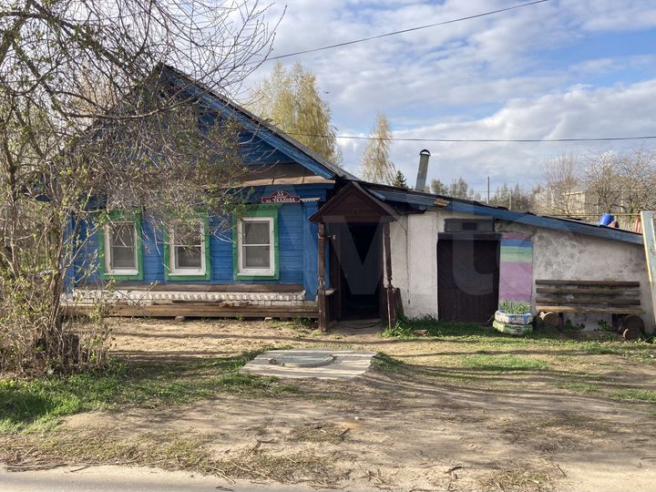 Дом 56 м² на участке 5 сот.