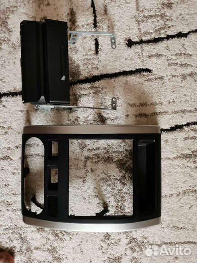 Рамка под магнитолу Ниссан Т31