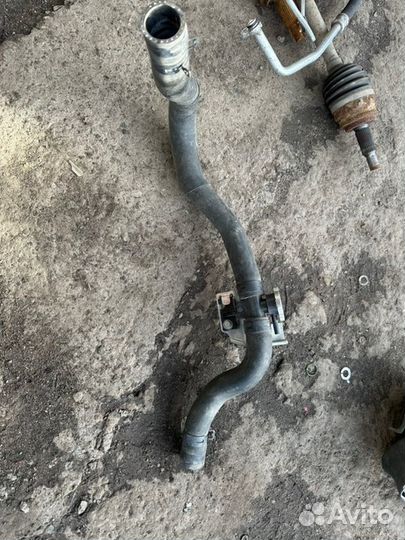 Патрубок охлаждения Mitsubishi Asx 2.0 4B11 CVT