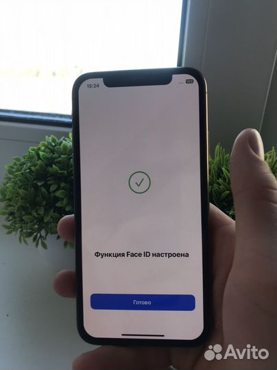 iPhone Xs, 64 ГБ