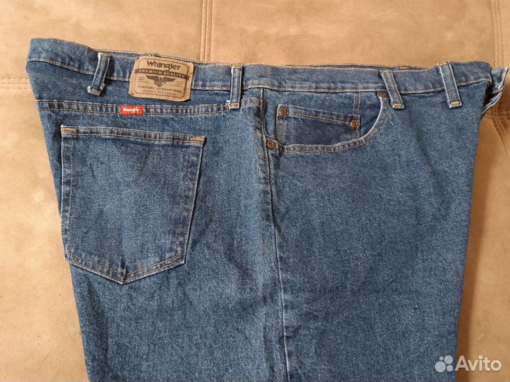 Шорты джинсовые новые Wrangler W44