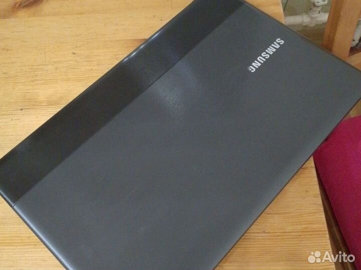 Ноутбук samsung np300v5a