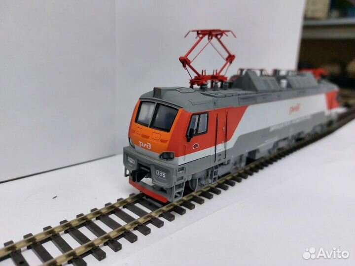 Электровоз эп20. ржд. 16.5мм стендовый
