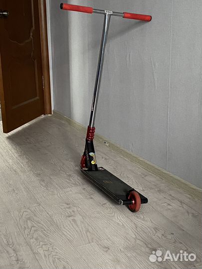 Трюковой самокат