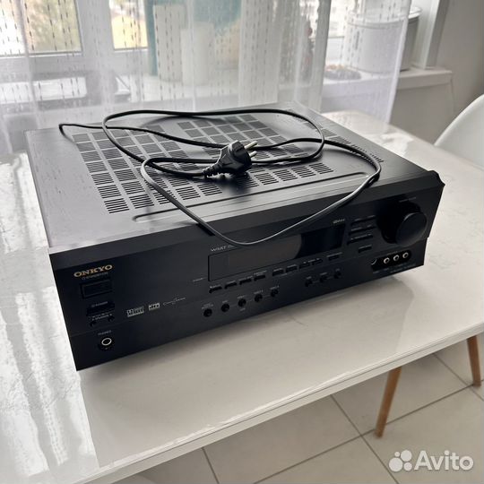 Ресивер onkyo TX-SR500E
