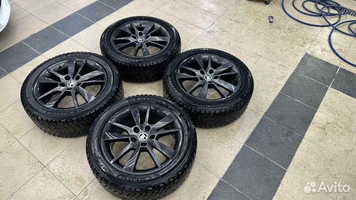 Оригинальные диски skoda octavia r17 Trius