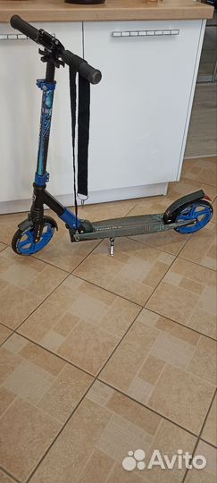 Самокат Town Pro 100 кг