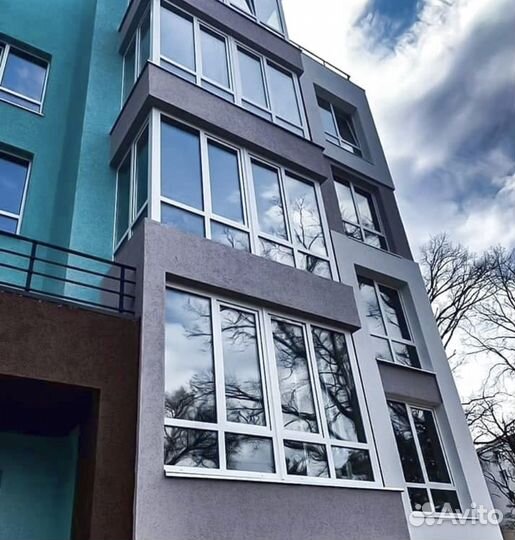 Остекление балконов и установка пластиковых окон