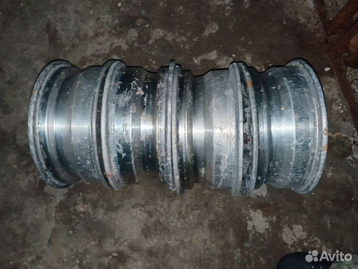 Диски колесные литые 15