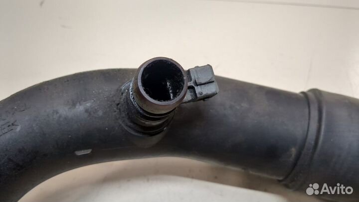 Патрубок интеркулера Volkswagen Crafter