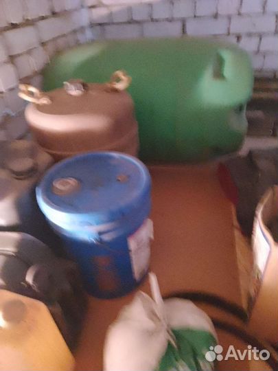 Канистра пластиковая, разные объёмы. 15-20шт