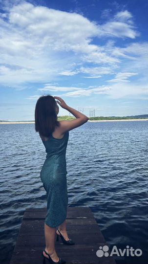 Вечернее платье