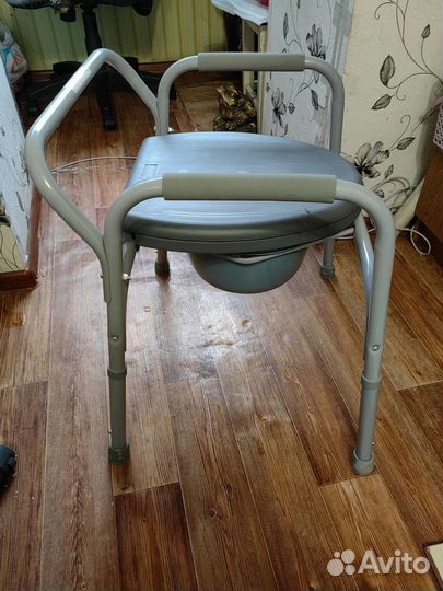 Кресло-стул инвалидное с санитарным оснащением
