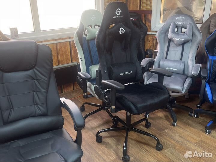 Компьютерное кресло новое офисное