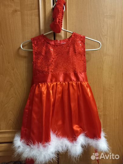 Платье для девочки праздничное