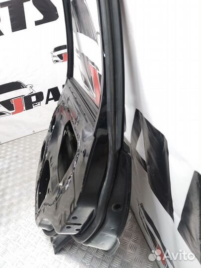 Дверь задняя Mitsubishi Outlander II (2005—2009)