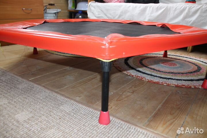 Детский батут с сеткой