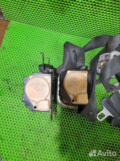 Ремень безопасности передний Mitsubishi Lancer 9