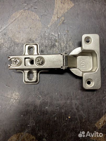 Петля мебельная накладная