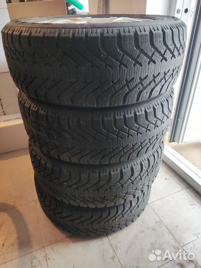 Goodyear UltraGrip 500 SUV 255/55 R19