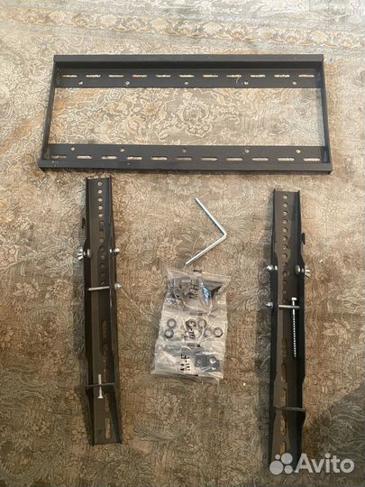 Кронштейн для телевизора