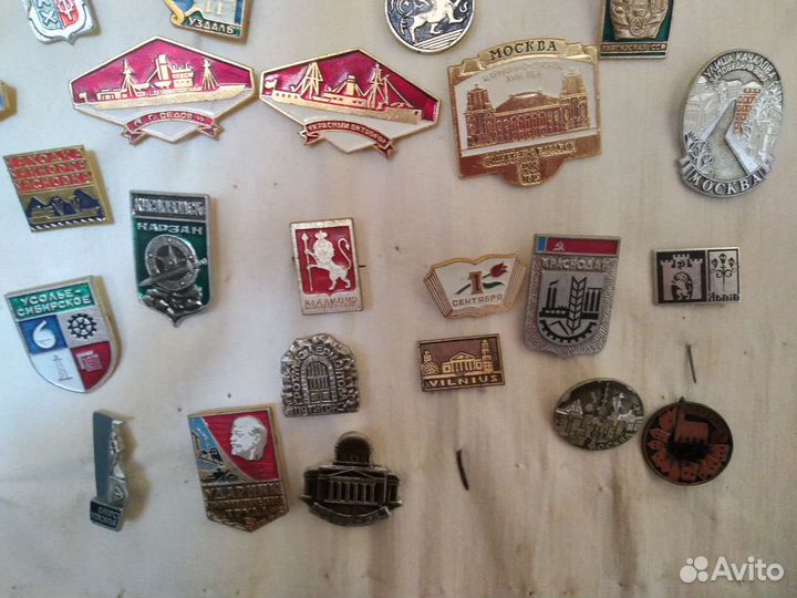 Значки металлические и тд
