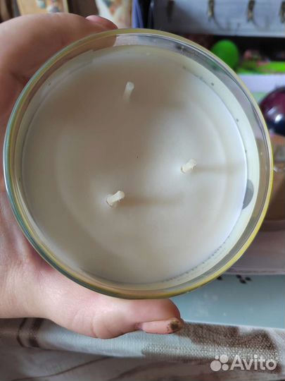 Bath and body works свеча новая