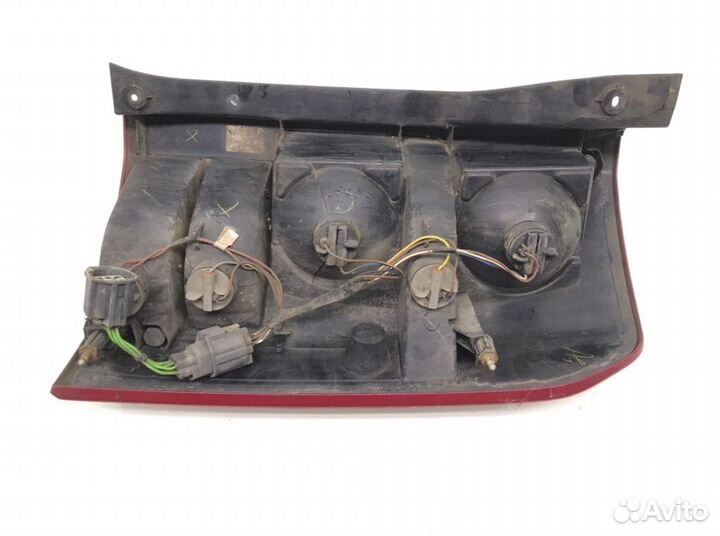 Фонарь Land Rover Discovery 3 (2004-2009)