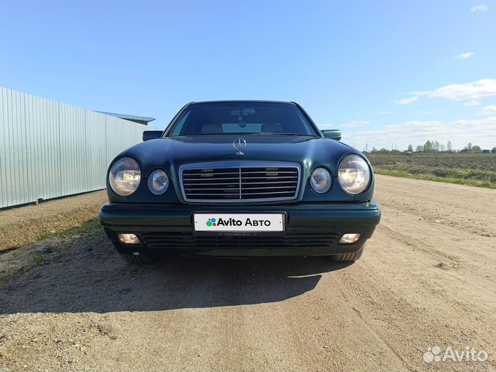 Mercedes-Benz E-класс 2.3 МТ, 1997, 349 675 км