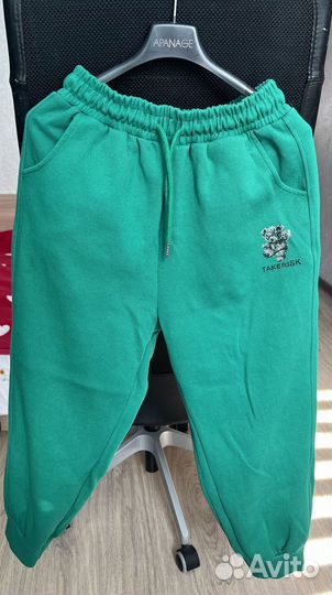 Костюм женский