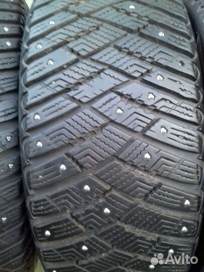 Goodyear UltraGrip Ice 205/55 R16