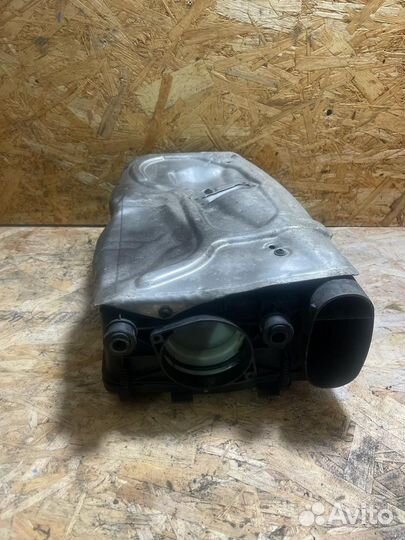 Корпус воздушного фильтра Мерседес W166 X204