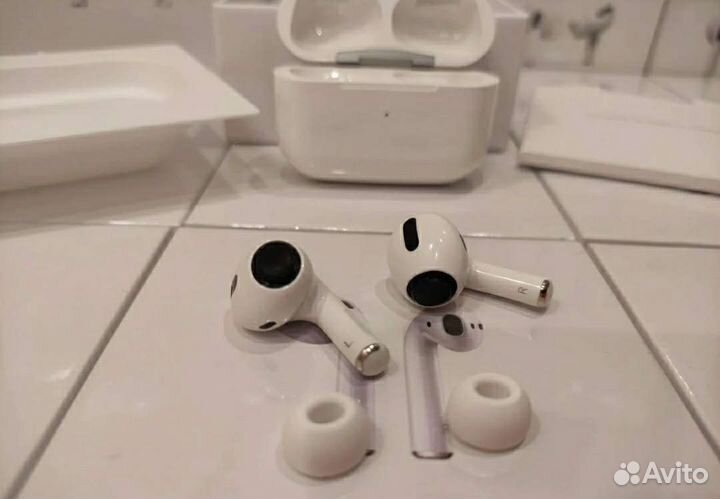 Наушники Airpods pro