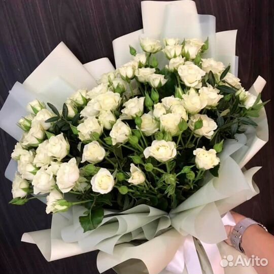 Букет из Кустовой Розы. Цветы с Доставкой