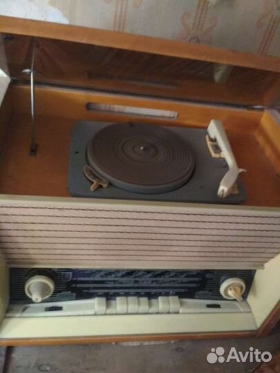 Радиола Латвия