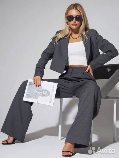 Костюм брючный