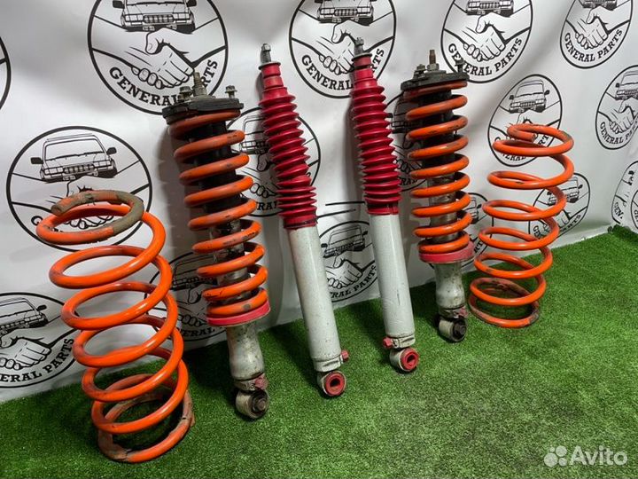 Стойка подвески Toyota Hilux Surf KZN185 1KZ 1998