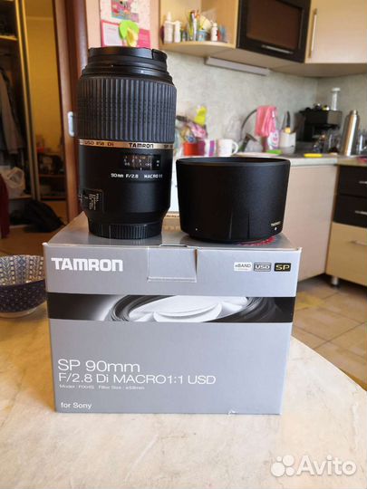 Объектив Tamron SP 90 mm f/ 2.8 Di Macro USD F004