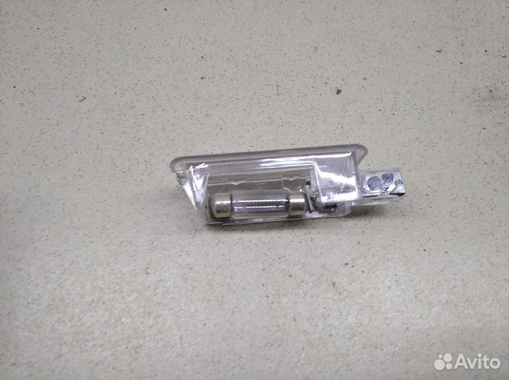 Плафон салонный Clio IV 2012