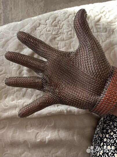 Кольчужная перчатка