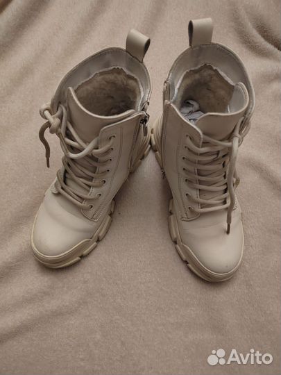 Ботинки зимние для девочки 33 размер