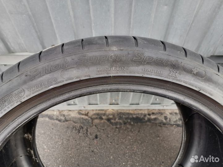 Michelin Pilot Super Sport 285/35 R21 и 325/30 R21