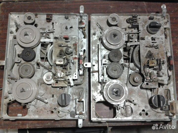 Радиола Эстония 4, Вэф радио, Латвия. Сакта