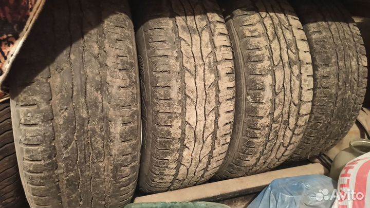 Sava Intensa 215/60 R16