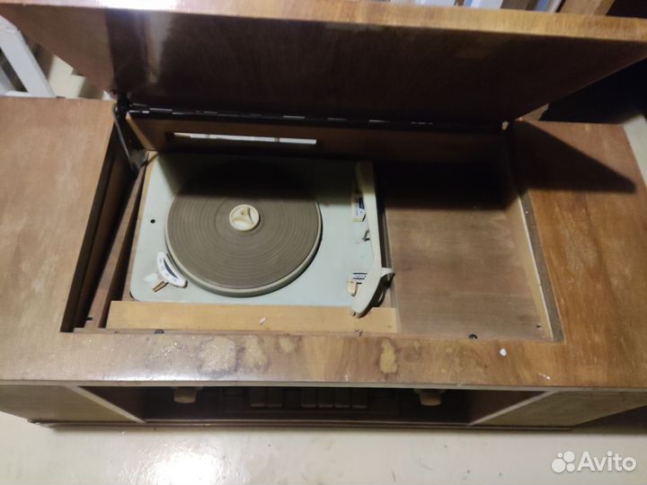 Радиола Эстония 3м