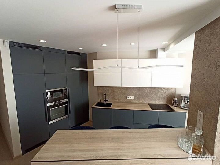 Кухонный гарнитур на заказ. Долговечные материалы