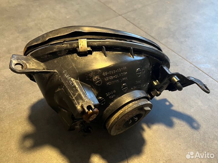 Фара правая toyota corolla e110